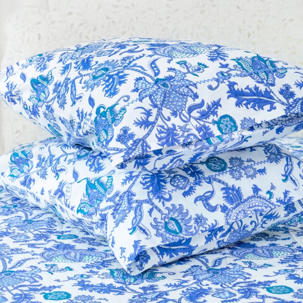 Roller Rabbit Amanda Sheet Set - Picture 2 of 2